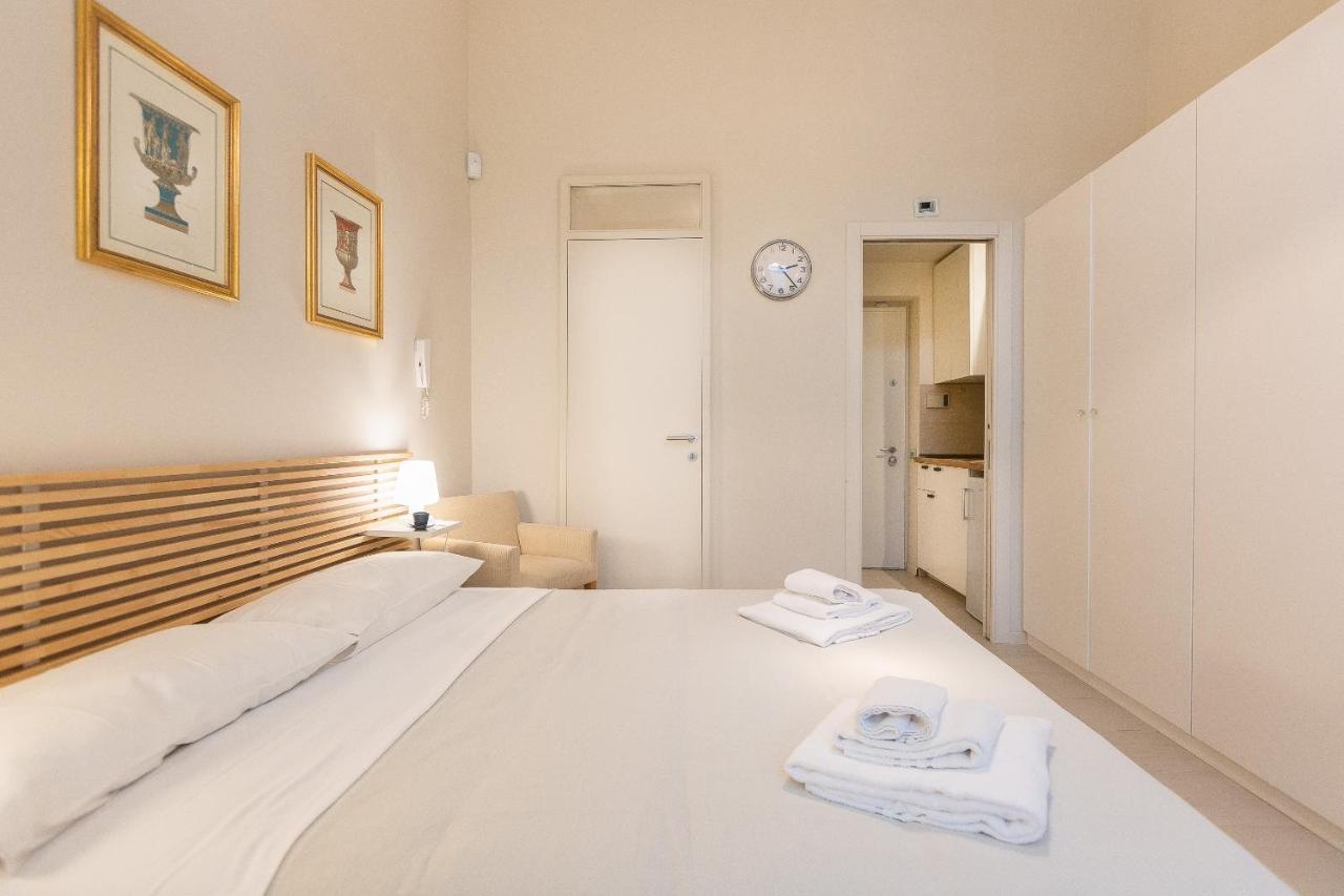 Amazing Via Nazionale 3 Apartment โรม ภายนอก รูปภาพ
