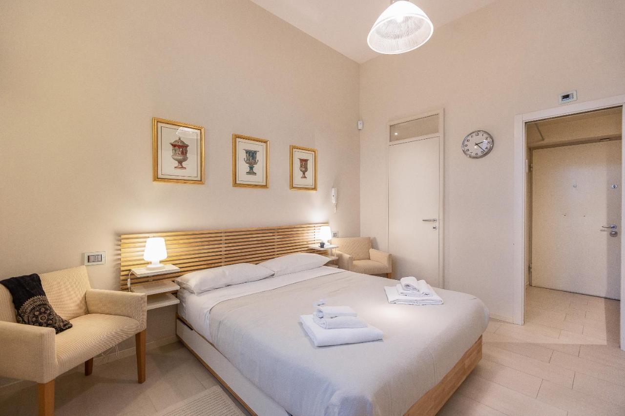 Amazing Via Nazionale 3 Apartment โรม ภายนอก รูปภาพ