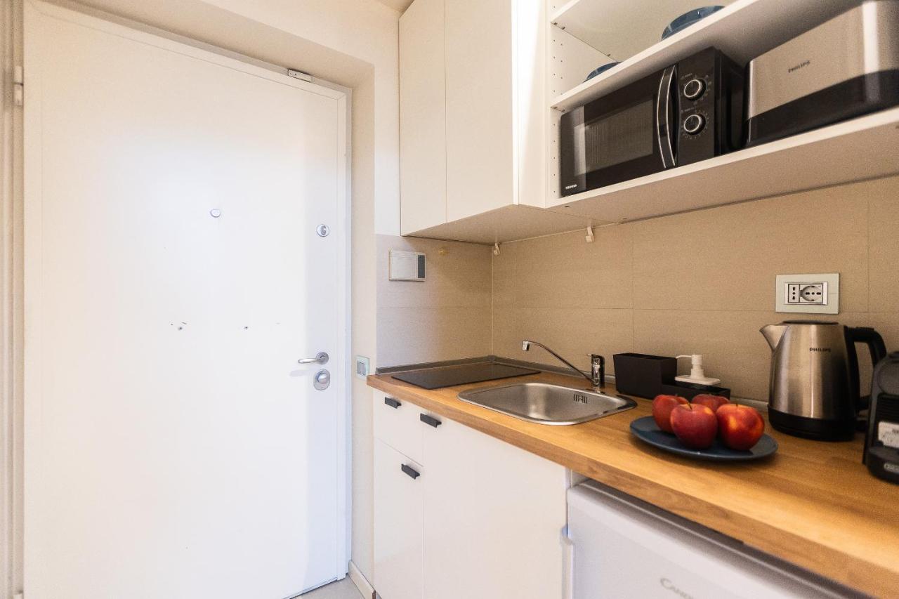 Amazing Via Nazionale 3 Apartment โรม ภายนอก รูปภาพ